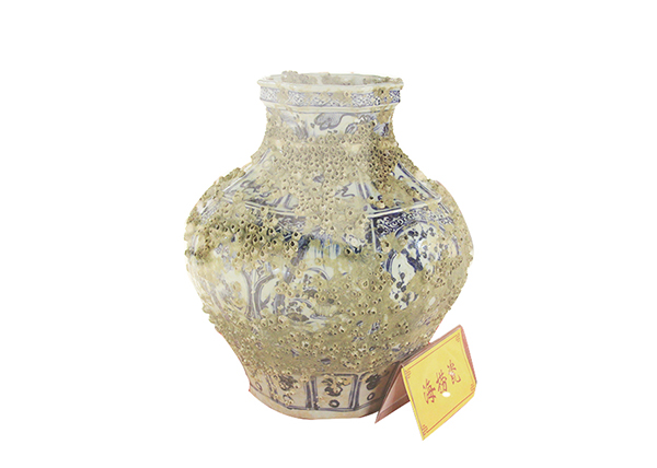 金丝楠木工艺品-海捞瓷